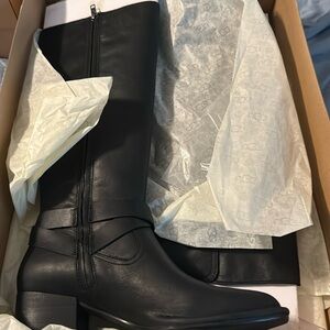 New Ugg Bandara tall boot black